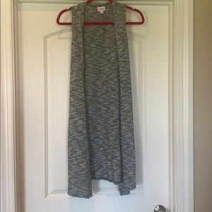 🍂perfect duster vest for fall! LulaRoe Joy!